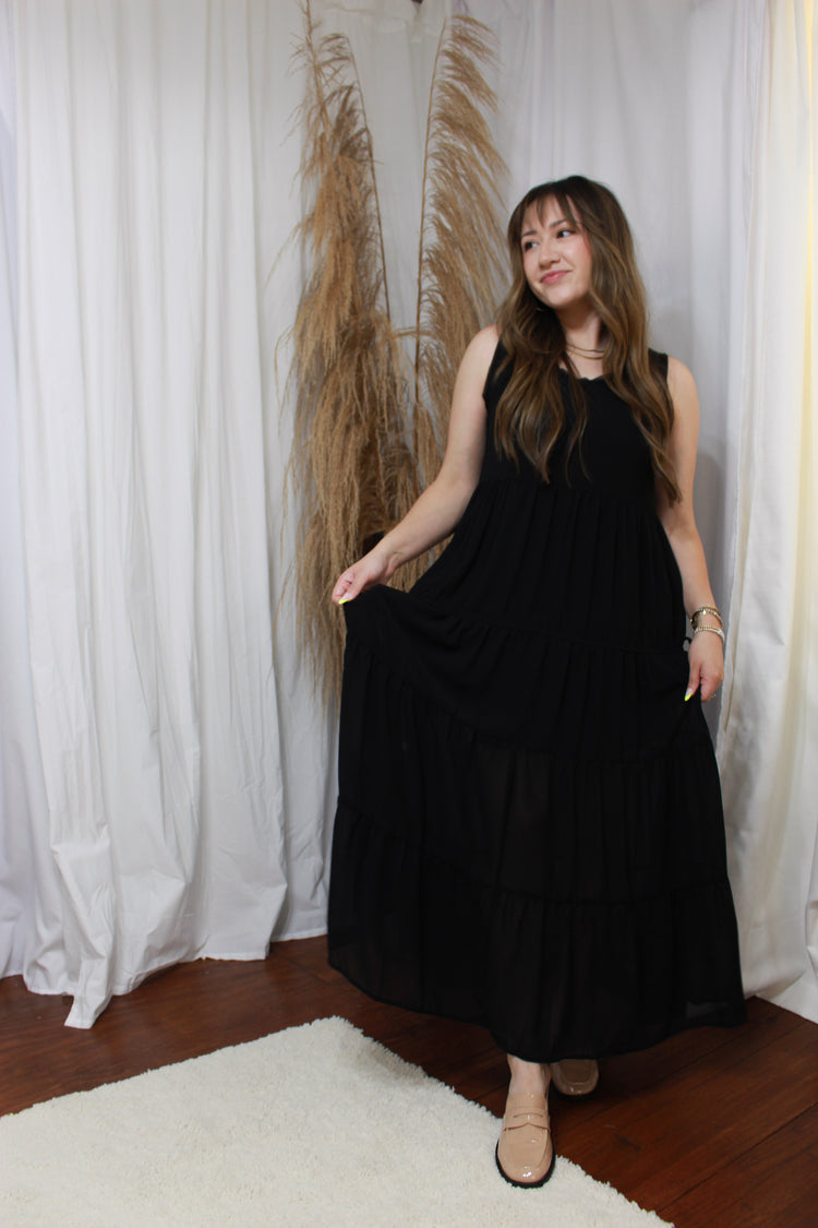 Elexus Dress