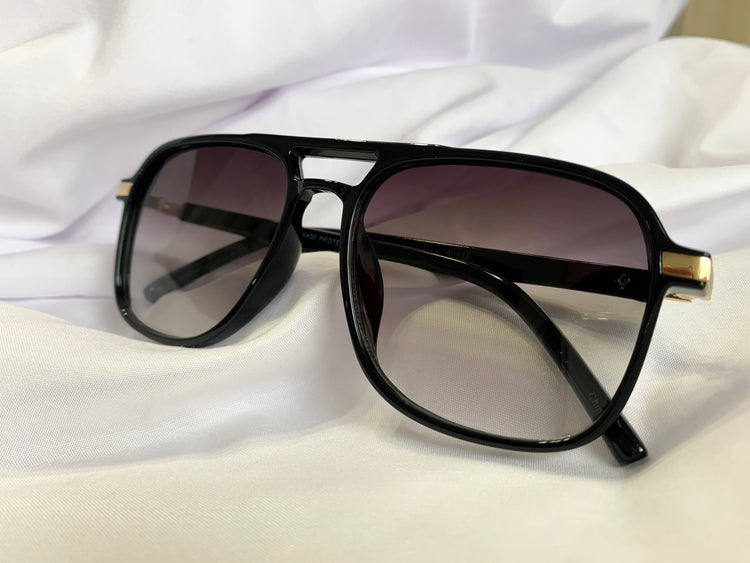 Straight Avi Sunglasses