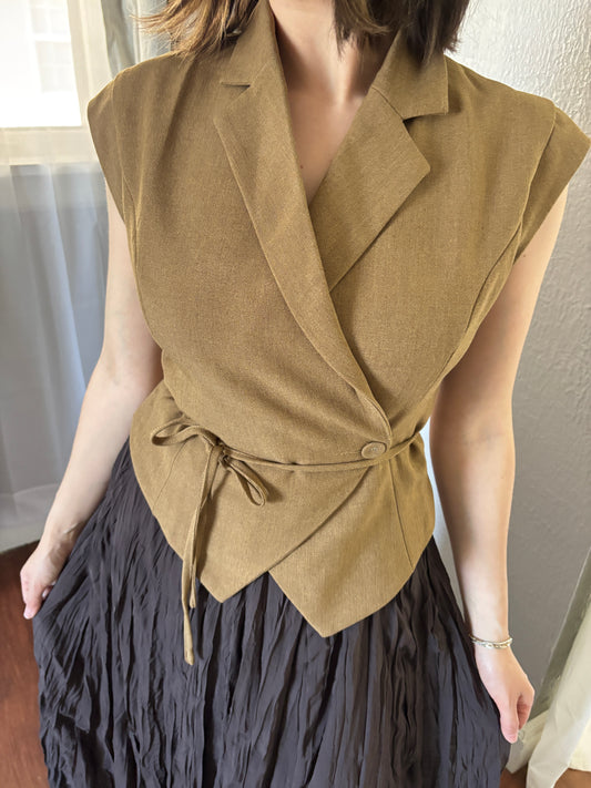Editor Vest